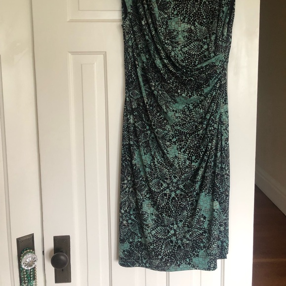 Green Ruched Sheath Midi Dress - Picture 1 of 2